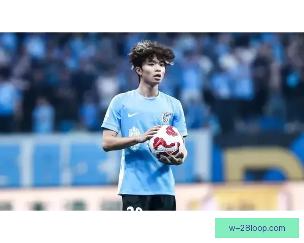 中超大连英博展现稳定表现稳居前列挑战更高目标